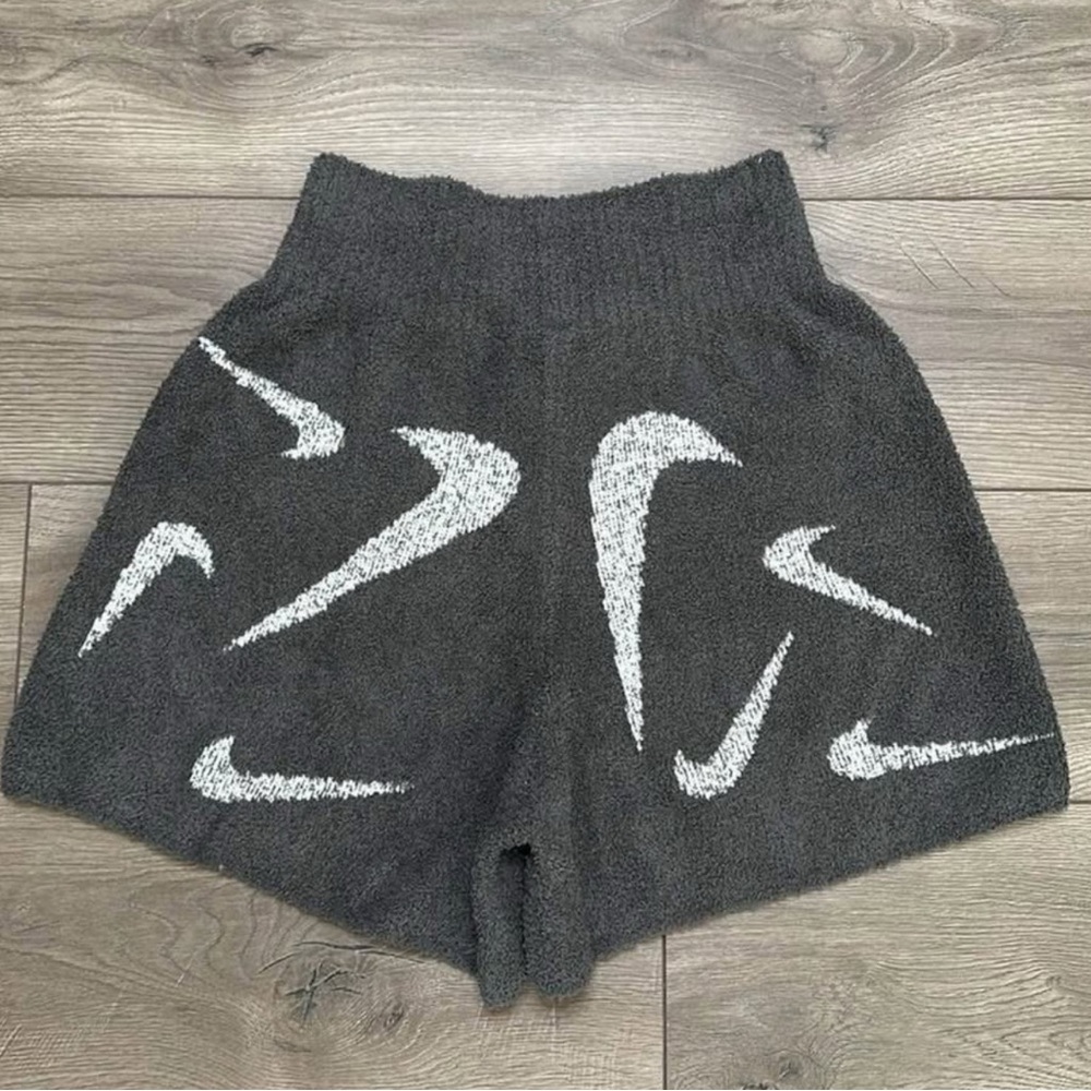 Nike Phoenix Shorts Women’s M